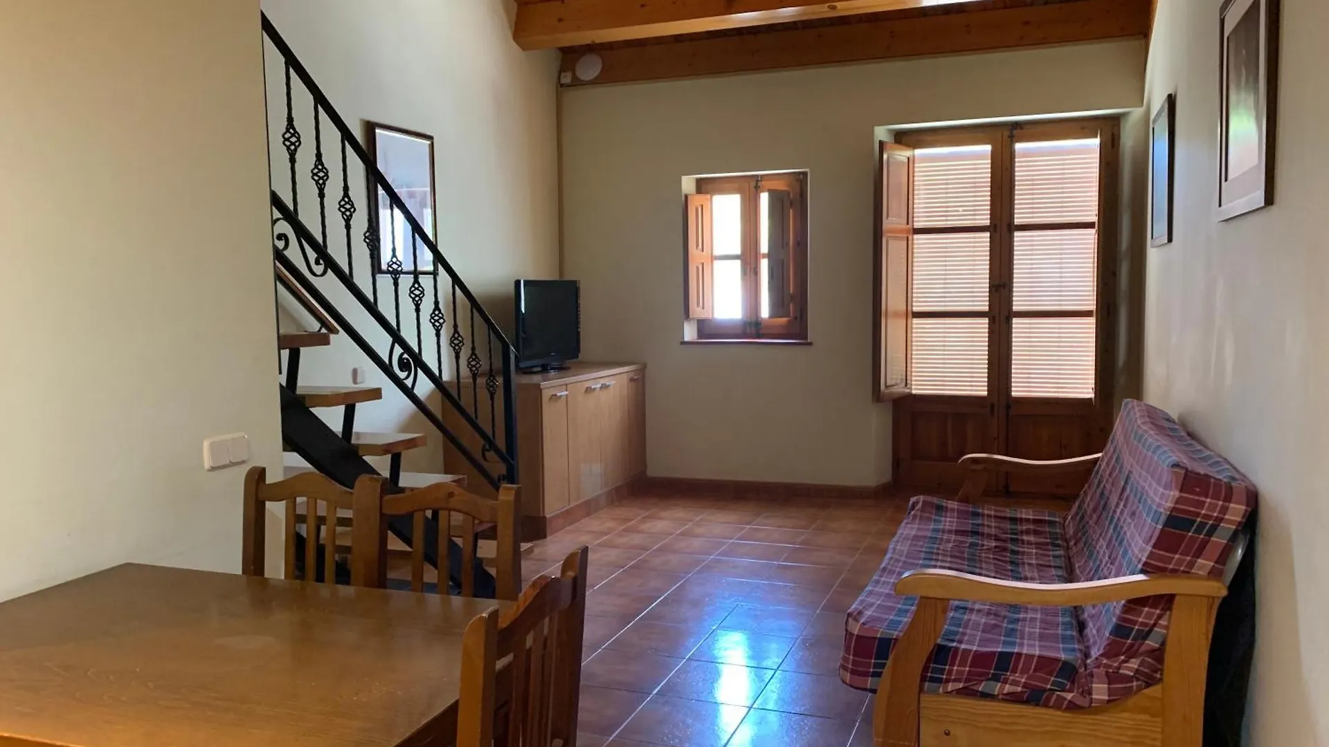 Holiday home Mas Set-Rengs Agroturisme - Completo Guardiola de Font-Rubi