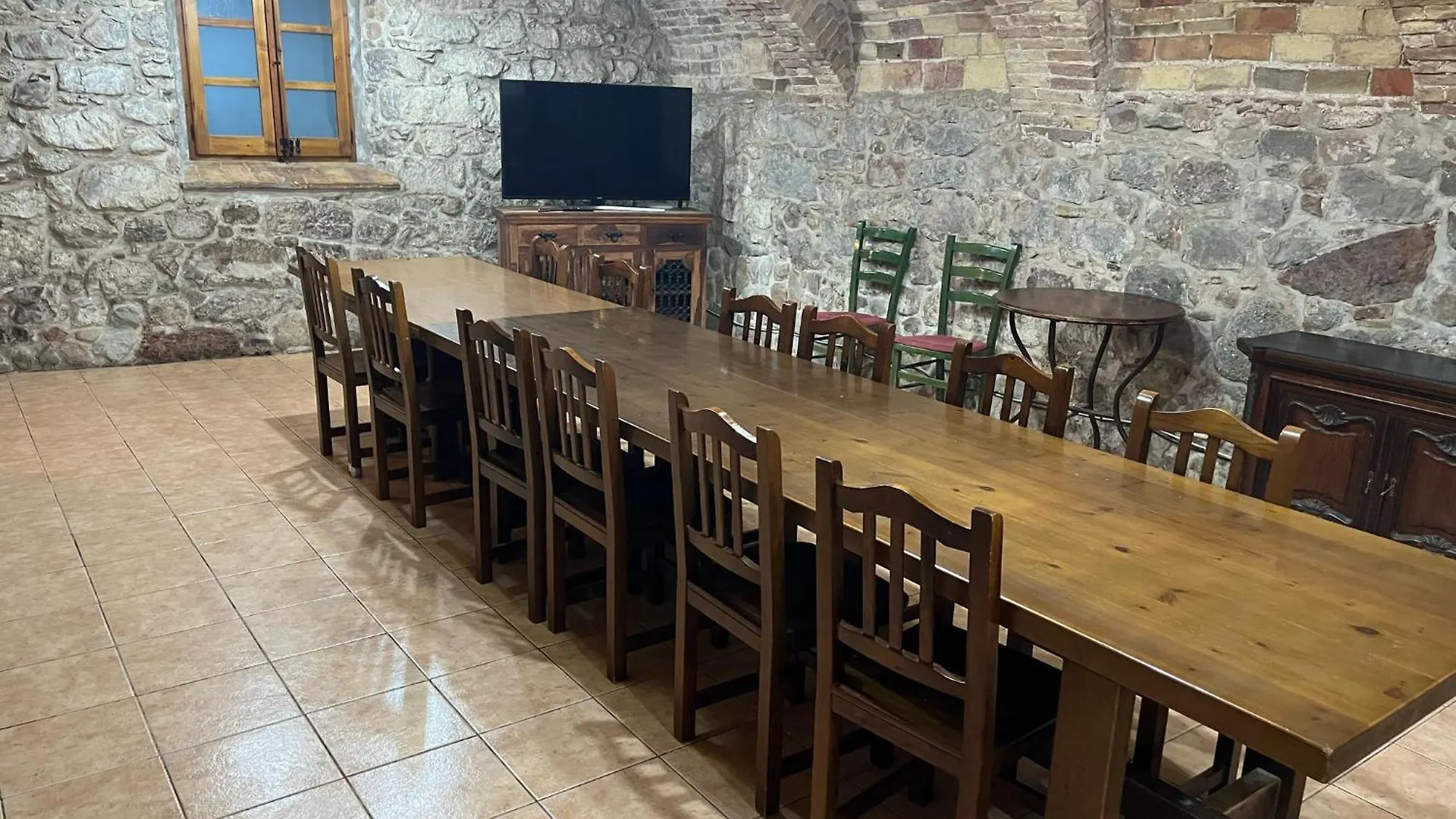 Mas Set-Rengs Agroturisme - Completo Guardiola de Font-Rubi Spain