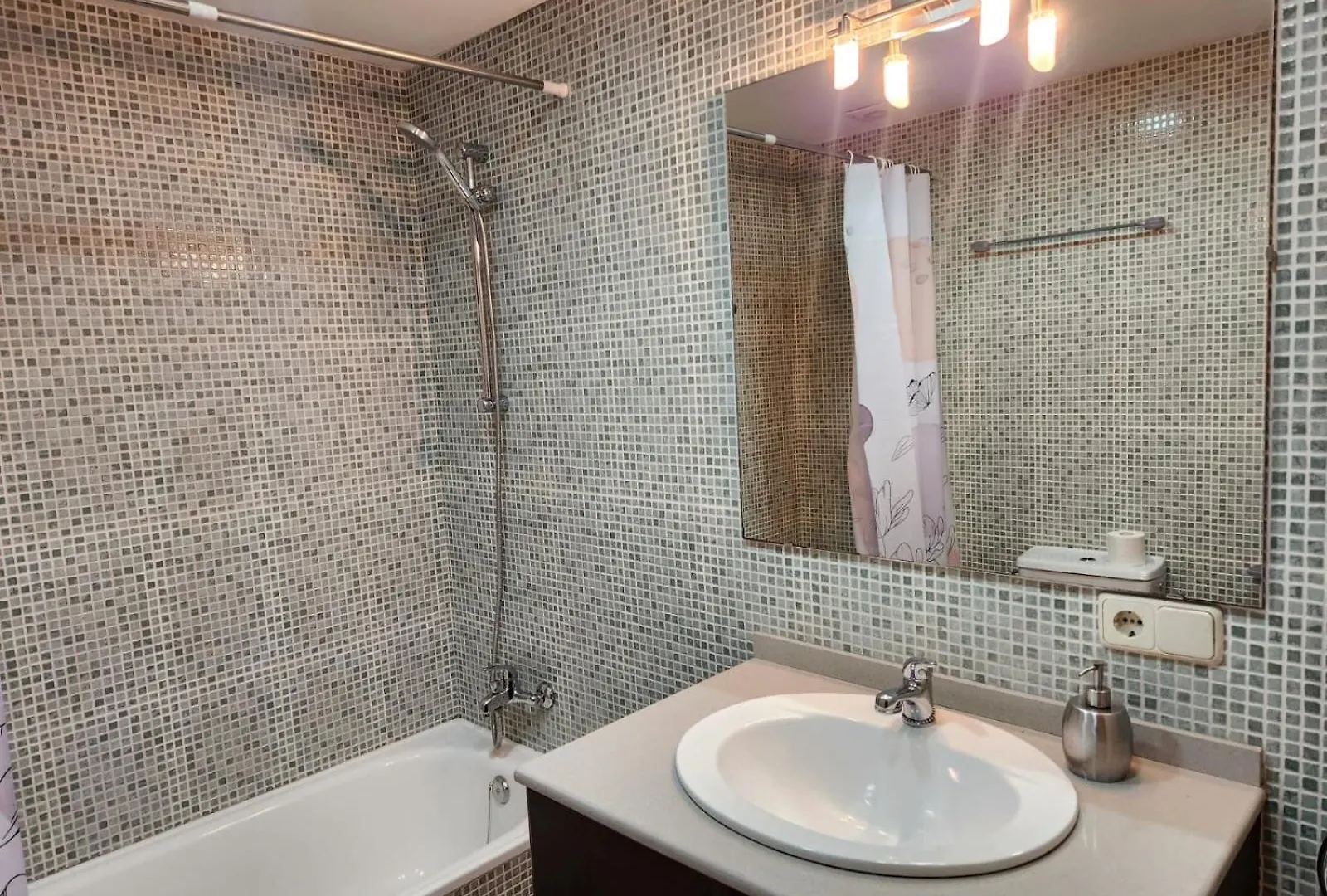 Holiday home Mas Set-Rengs Agroturisme - Completo Guardiola de Font-Rubi